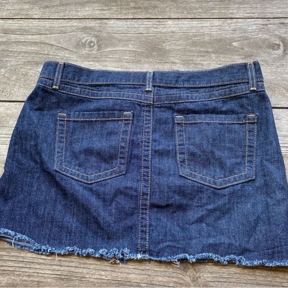 LONDON-JEAN Flawless mini skirt (8) - Picture 2 of 8